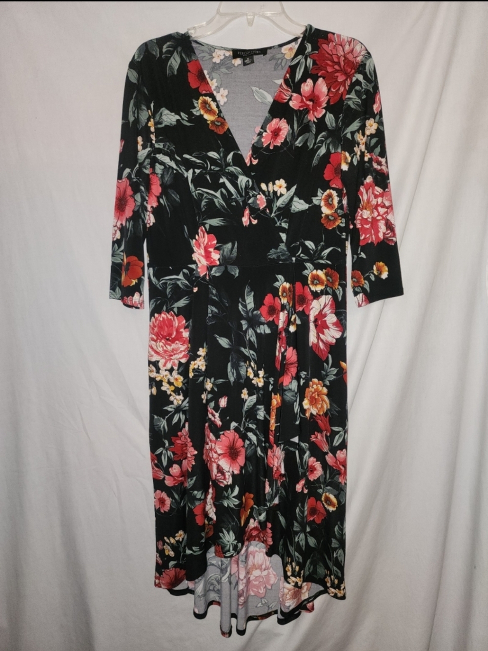Perceptions womens size medium black floral print high low dress